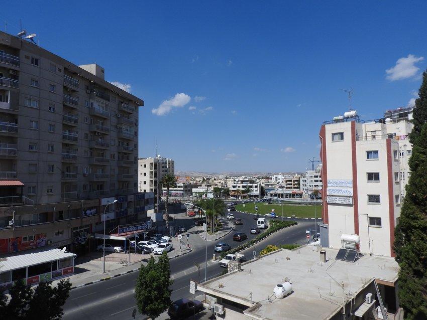 One Bedroom Aptm لارنكا المظهر الخارجي الصورة